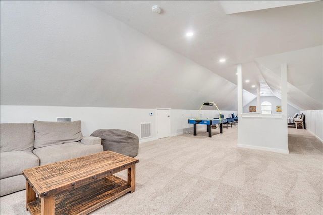 302 Guadalupe River DR, Seguin, TX 78155