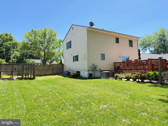 8580 KING CARTER ST, Manassas, VA 20110