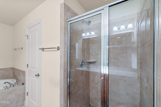 229 Rose Walk Lane, Carrboro, NC 27510