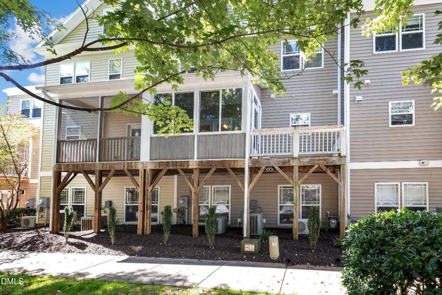 229 Rose Walk Lane, Carrboro, NC 27510