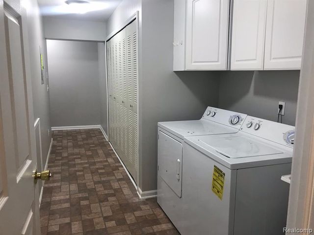 43915 Elm Drive, Sterling Heights, MI 48313