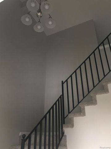 43915 Elm Drive, Sterling Heights, MI 48313