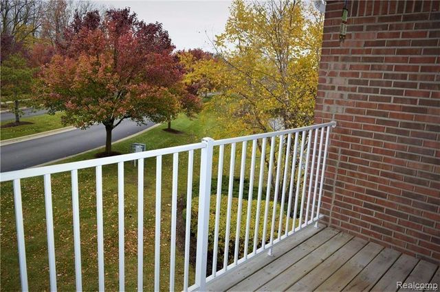 43915 Elm Drive, Sterling Heights, MI 48313