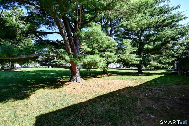152 Candlewood Drive 152, South Windsor, CT 06074