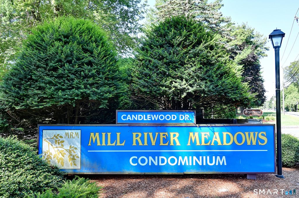 152 Candlewood Drive 152, South Windsor, CT 06074