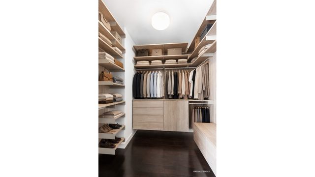 300 E 23rd St Apt 8A, New York City, NY 10010