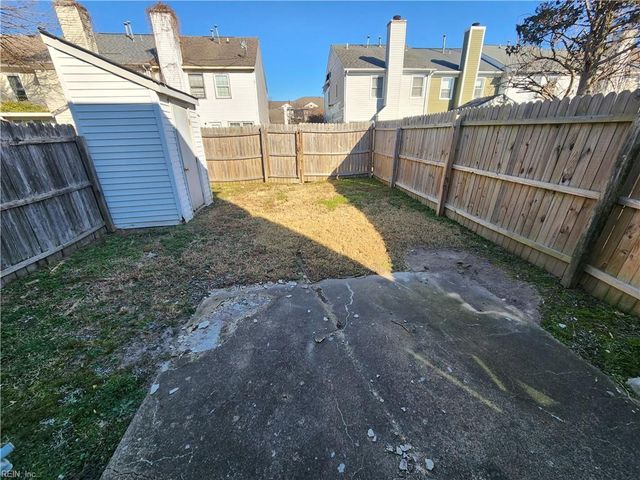 5534 Finespun Last, Virginia Beach, VA 23455