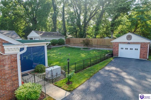 311 Churchill Court, Elizabethtown, KY 42701