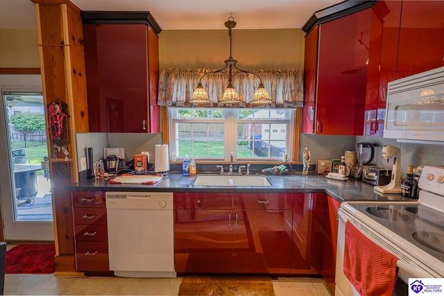 311 Churchill Court, Elizabethtown, KY 42701