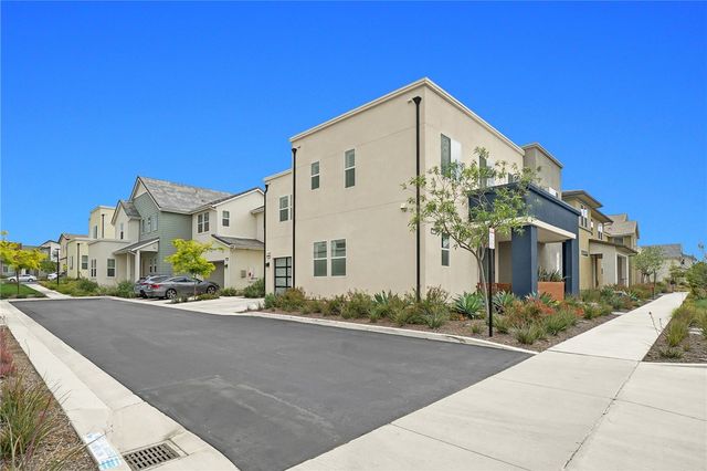 27014 Declaration, Valencia, CA 91381