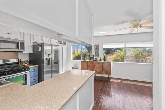 19932 Sherman Way B, Winnetka, CA 91306