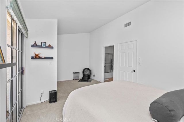 19932 Sherman Way B, Winnetka, CA 91306