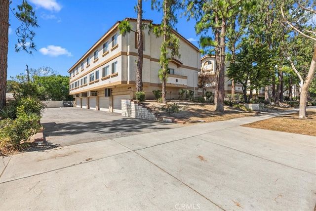 19932 Sherman Way B, Winnetka, CA 91306