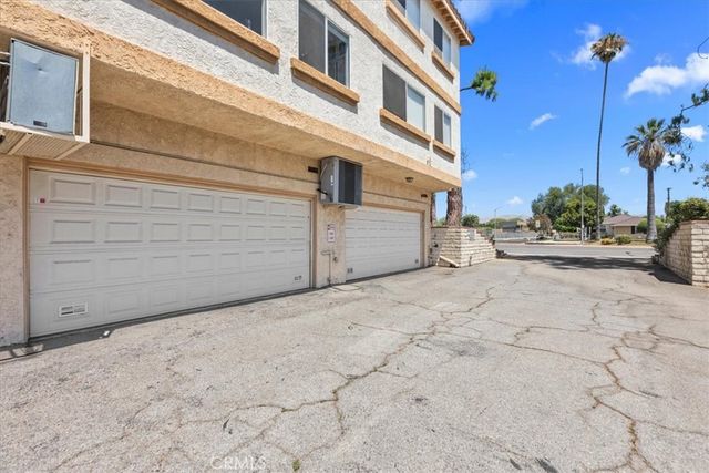 19932 Sherman Way B, Winnetka, CA 91306