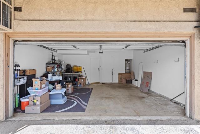 19932 Sherman Way B, Winnetka, CA 91306