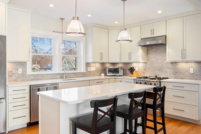 431 Eliot Street, Milton, MA 02186