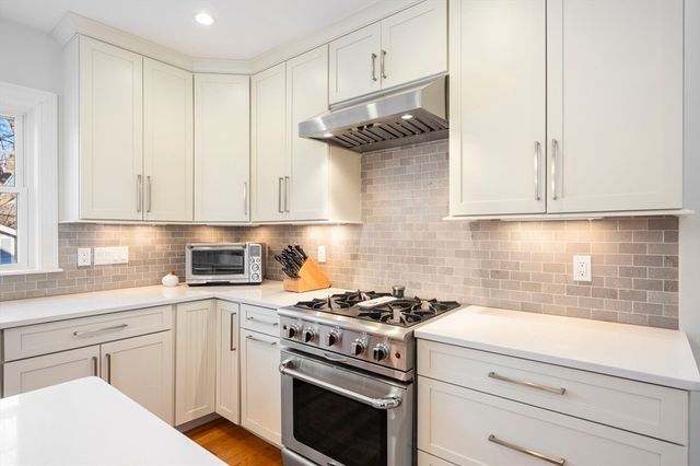 431 Eliot Street, Milton, MA 02186