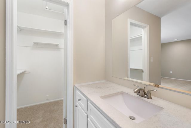308 Pewter Court, Old Bridge, NJ 08857