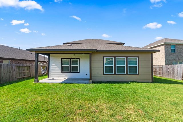 2715 Fairfield Landing Lane, Pearland, TX 77089