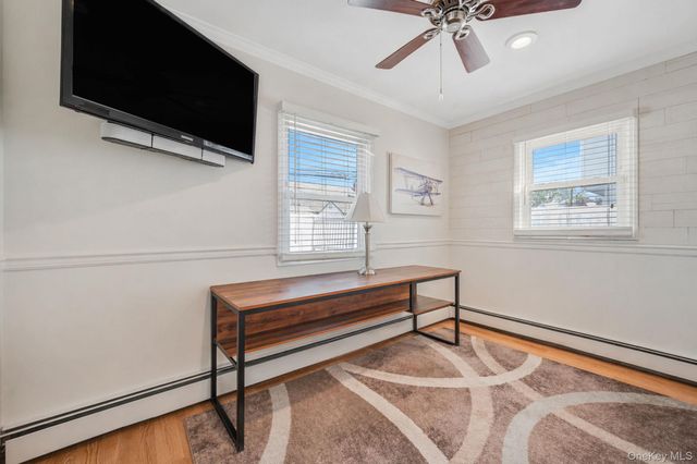 71 Hill Lane, Levittown, NY 11756