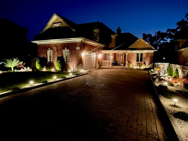 7706 Garden Lane, Justice, IL 60458