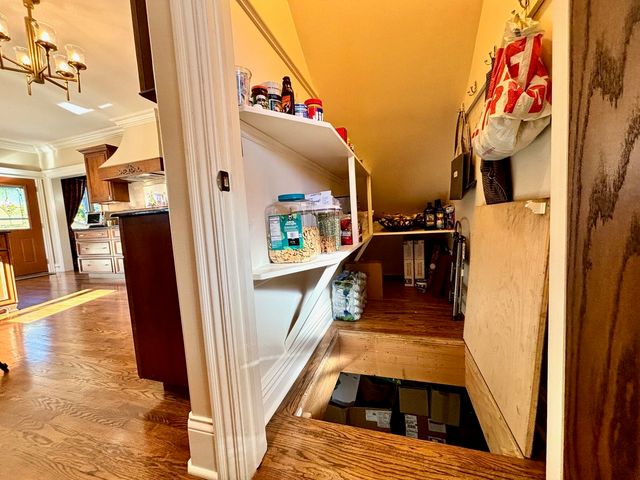 7706 Garden Lane, Justice, IL 60458