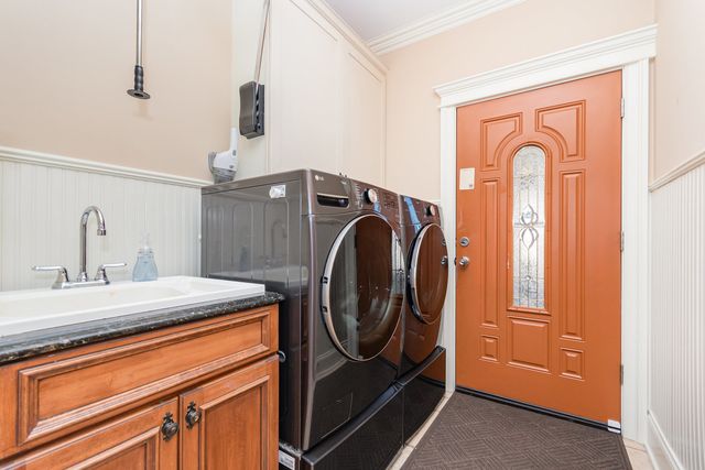 7706 Garden Lane, Justice, IL 60458