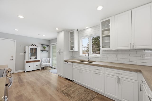 4724 Lambeth Walk, Carmel, IN 46033