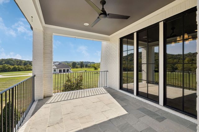 2245 Skinner Rd, Arrington, TN 37014