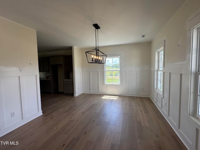 541 Larkins Farm Drive, Jonesborough, TN 37659