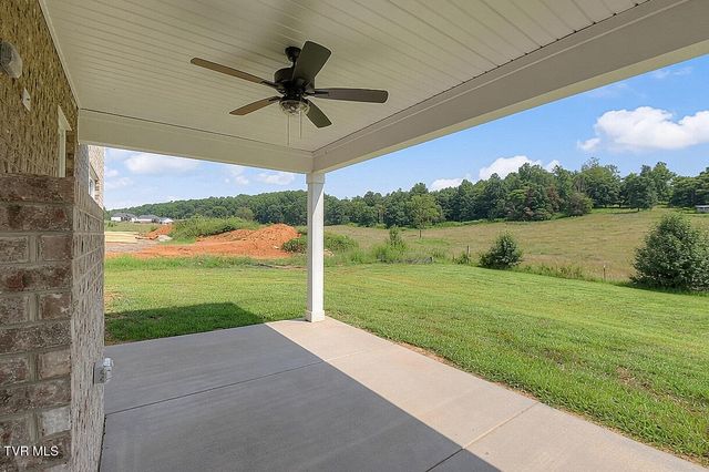 541 Larkins Farm Drive, Jonesborough, TN 37659
