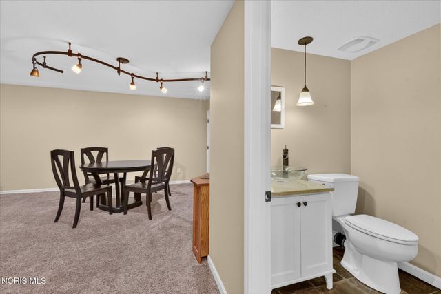 1106 Springcrest Drive, Waterville, OH 43566