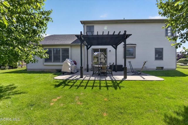 1106 Springcrest Drive, Waterville, OH 43566