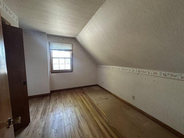 1615 W 15th Street, Davenport, IA 52804