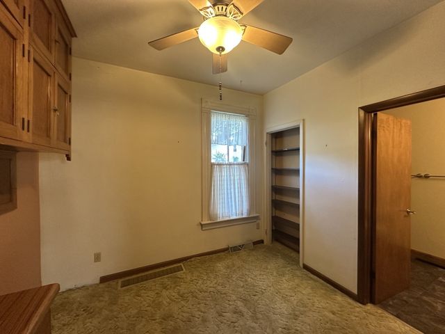 1615 W 15th Street, Davenport, IA 52804