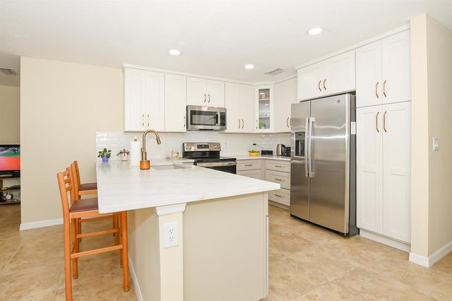 1961 SW Diamond Street, Port St. Lucie, FL 34953