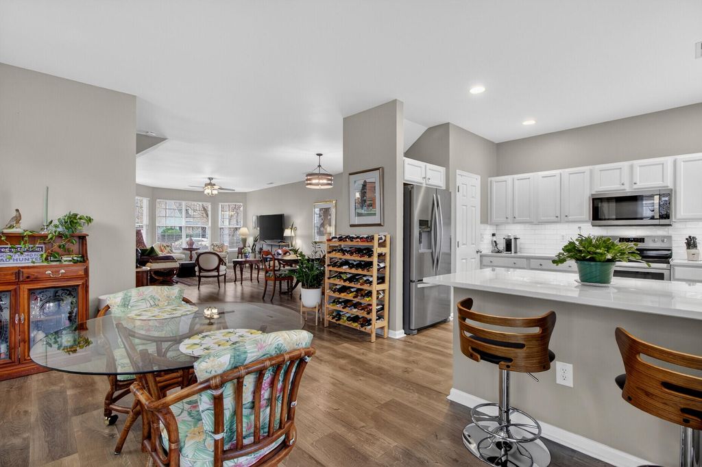 Image 13 of property listing at 8948 N Red Maple Circle, Summerville, SC 29485