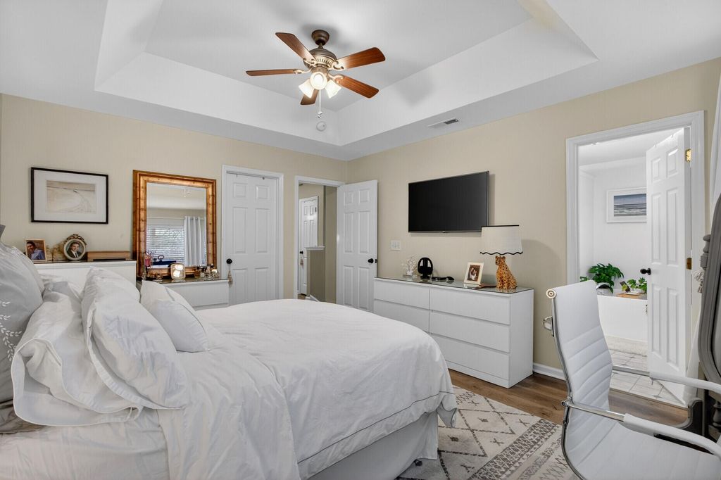 Image 23 of property listing at 8948 N Red Maple Circle, Summerville, SC 29485