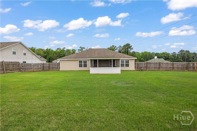 180 Bonnie Circle, Ellabell, GA 31308