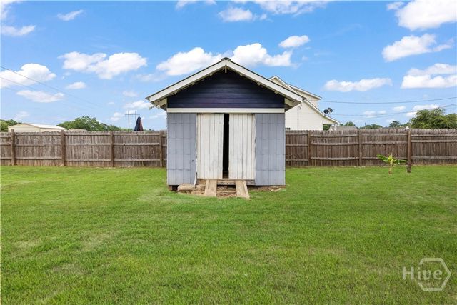 180 Bonnie Circle, Ellabell, GA 31308