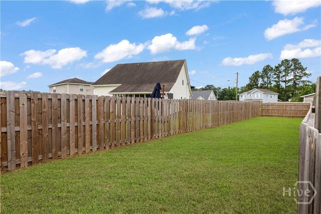 180 Bonnie Circle, Ellabell, GA 31308