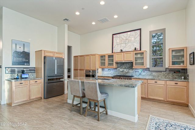 14175 N Los Saguaros Drive, Marana, AZ 85658