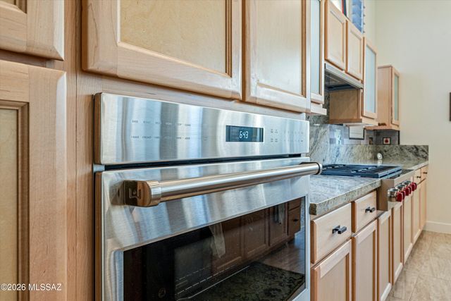 14175 N Los Saguaros Drive, Marana, AZ 85658