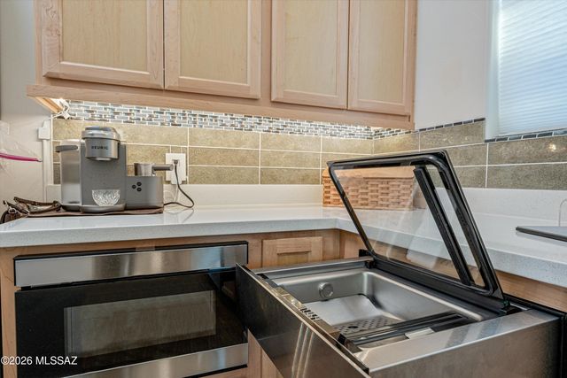 14175 N Los Saguaros Drive, Marana, AZ 85658