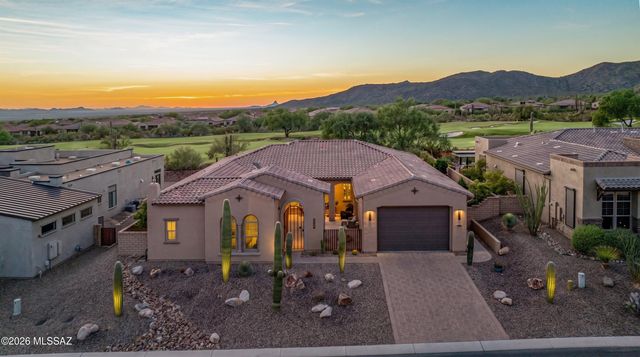 14175 N Los Saguaros Drive, Marana, AZ 85658