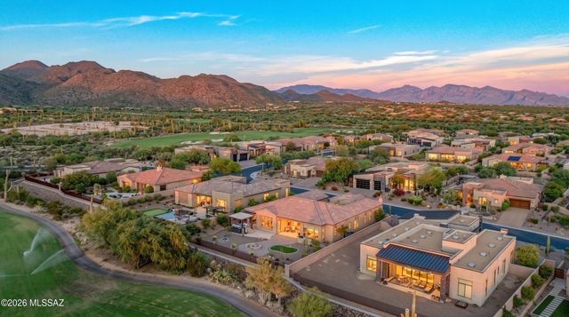 14175 N Los Saguaros Drive, Marana, AZ 85658