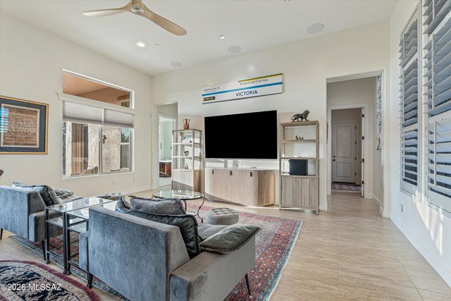 14175 N Los Saguaros Drive, Marana, AZ 85658