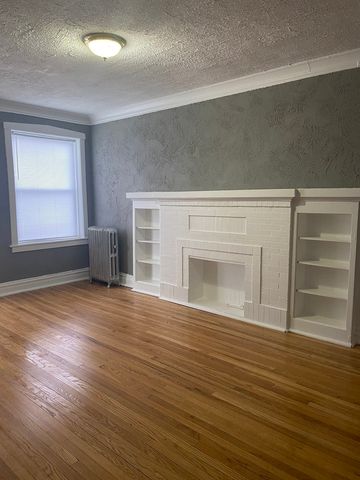 340 S Homan Street, Chicago, IL 60624