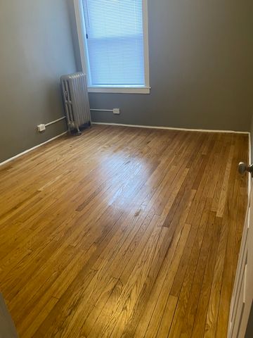 340 S Homan Street, Chicago, IL 60624