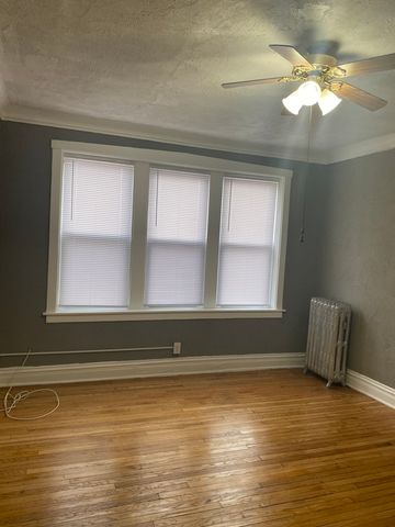 340 S Homan Street, Chicago, IL 60624